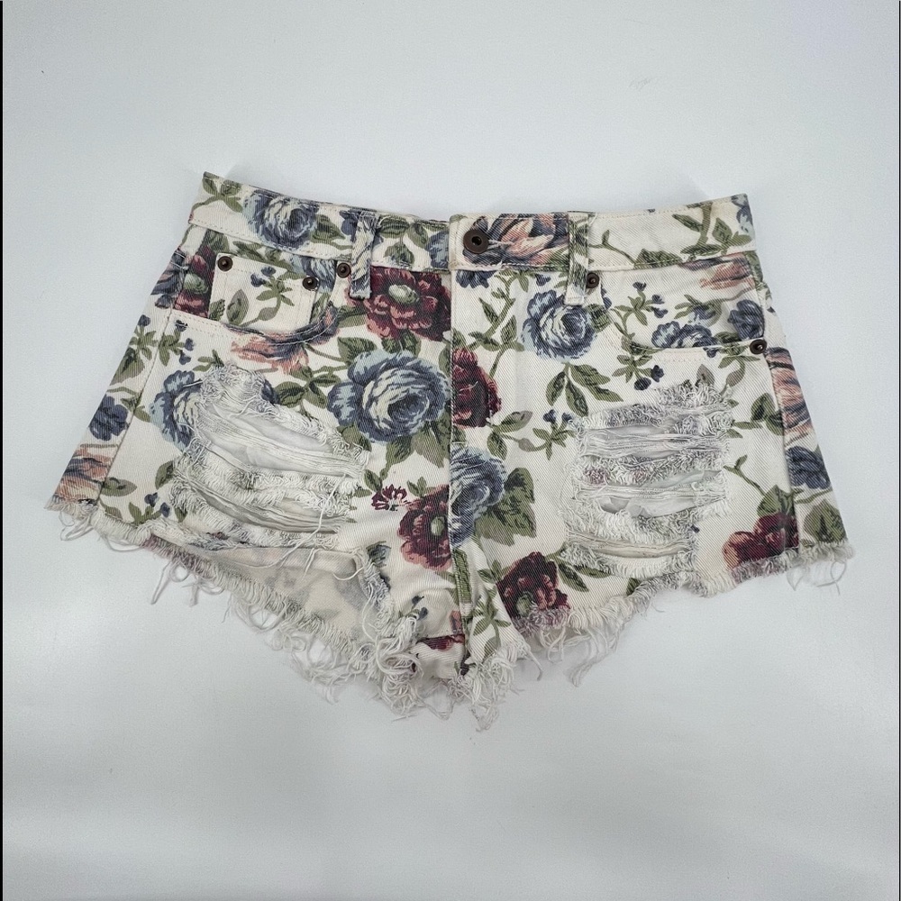 Forever 21 Floral Cut Off Distressed Denim Jean Shorts Size 26 Women’s